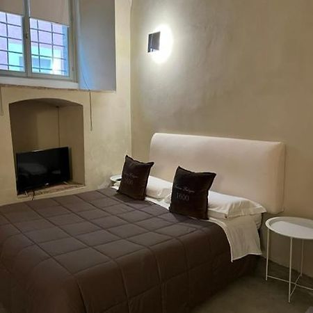Antica Foligno 1600 Magic Apartment Luaran gambar