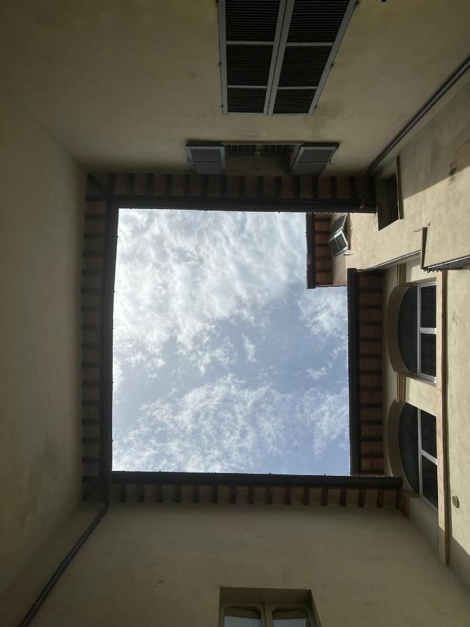 Antica Foligno 1600 Magic Apartment Luaran gambar